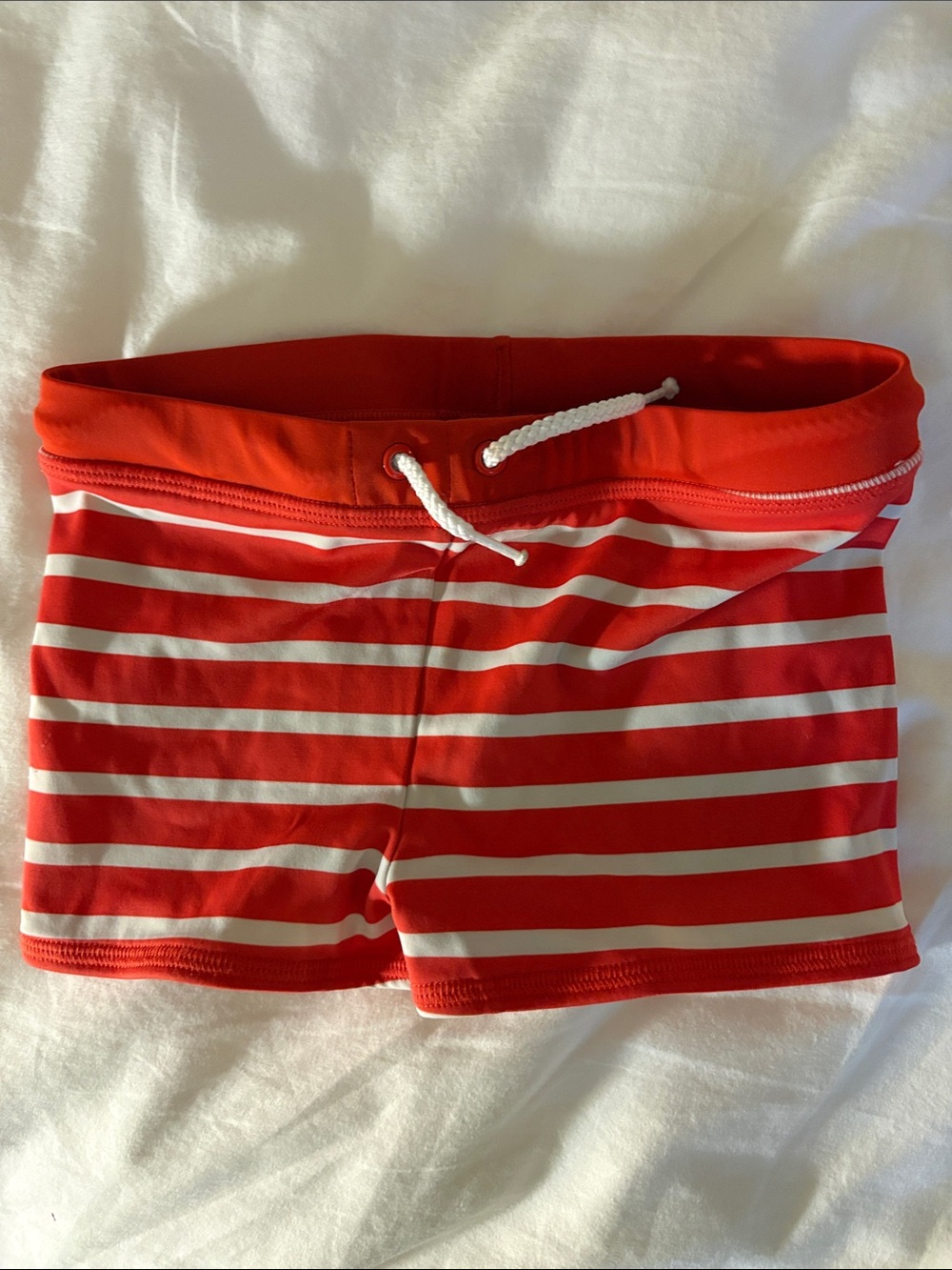 NWOT Boden boys swim shorts size 5-6